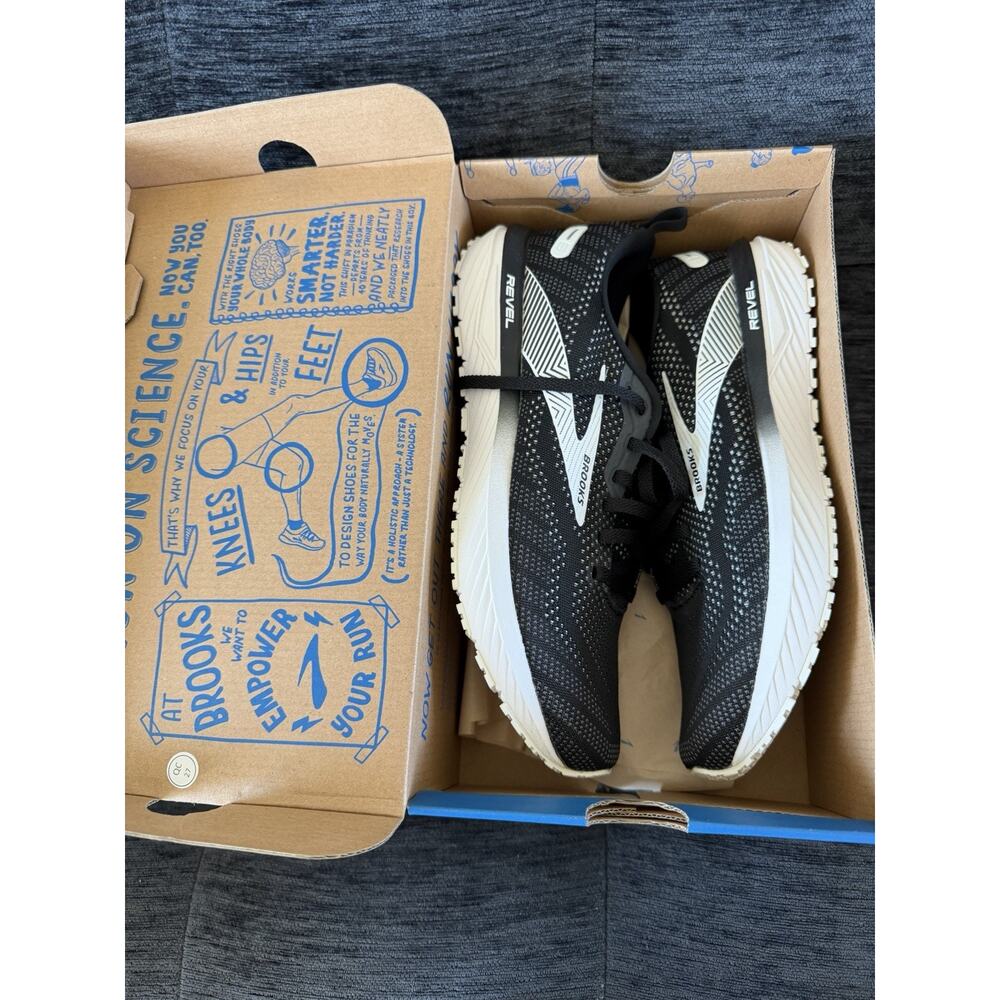 Size 10 -Brooks Revel 6 Black Blackened Pearl White Women’s Tennis Athletic Shoe - Picture 2 of 6